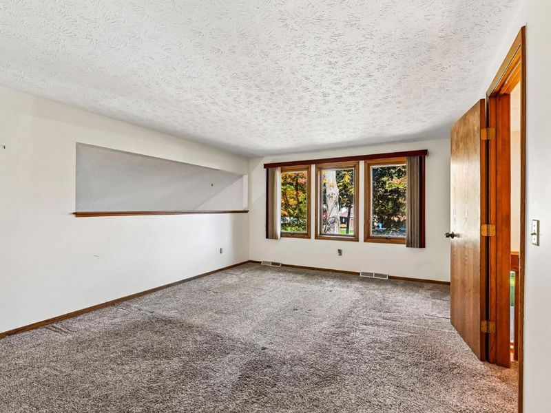116 Westchester Dr., Amherst, OH 44001 Photo 19