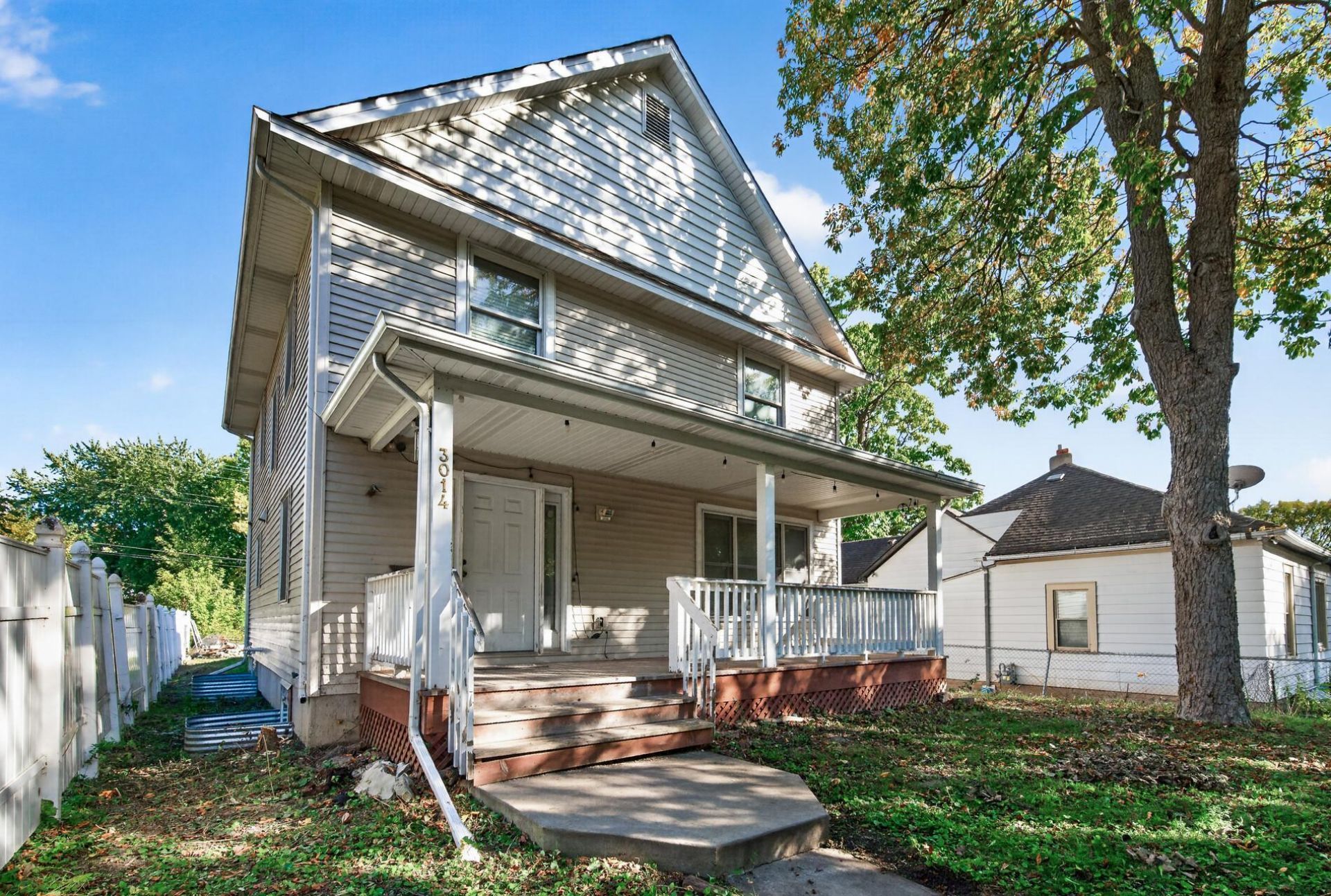 3014 Sheridan Avenue N, Minneapolis, MN 55411 Main Photo
