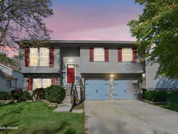 5608 Reebok Drive , Hilliard, OH 43026