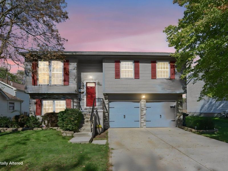 5608 Reebok Drive , Hilliard, OH 43026 Photo 1