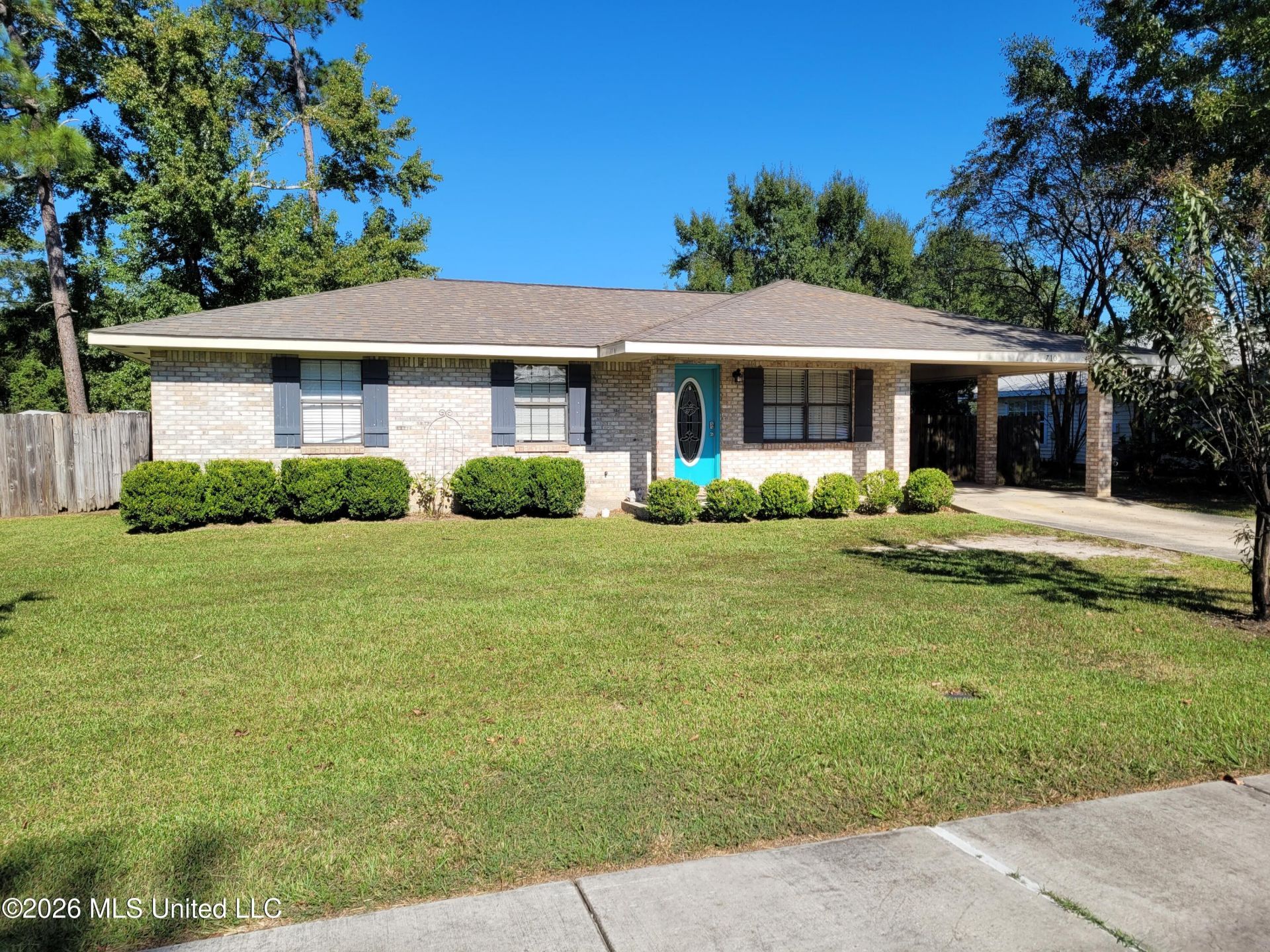 710 Waveland Avenue, Waveland, MS 39576 Main Photo
