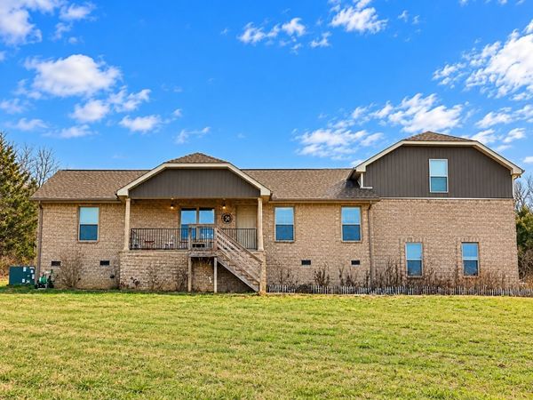660 Dalton Hollow Rd , Hartsville, TN 37074