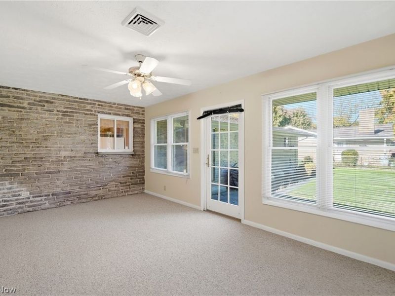 5071 Evergreen Drive, North Olmsted, OH 44070 Photo 16