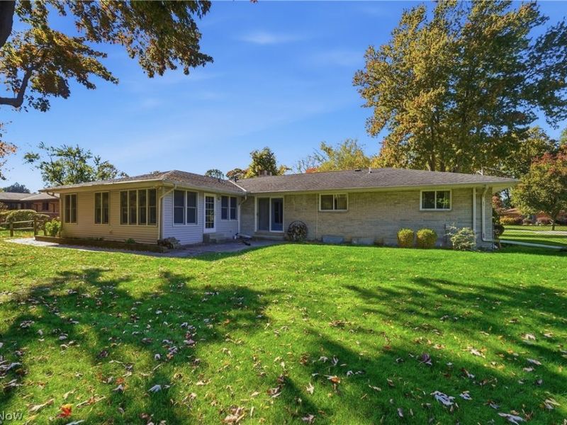 5071 Evergreen Drive, North Olmsted, OH 44070 Photo 26