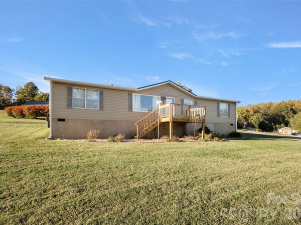 81 Dena Nix Lane , Hendersonville, NC 28792