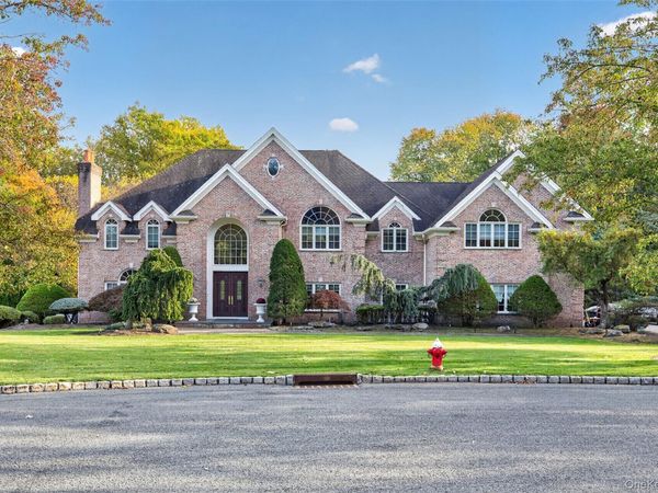11 Pfc Dorsey Court , Orangeburg, NY 10962