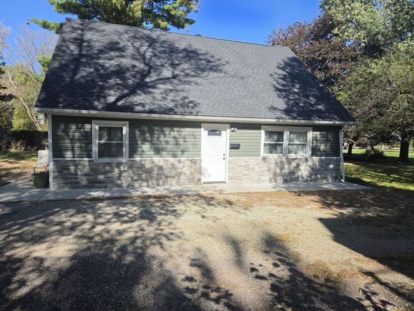 2818 Bethel Boulevard , Zion, IL 60099