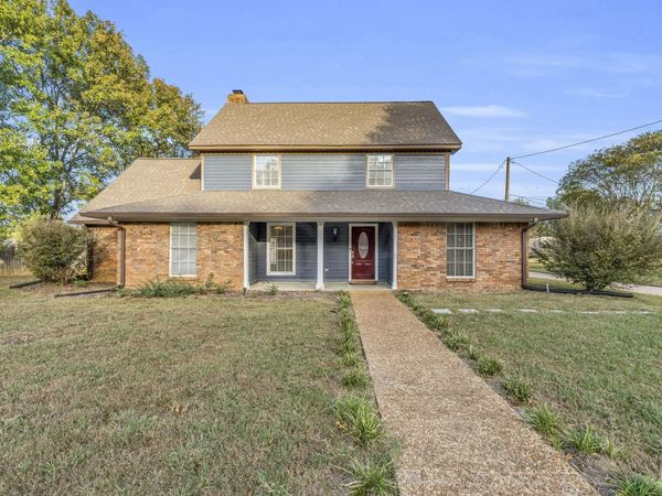 102 Acorn Lane, Starkville, MS 39759