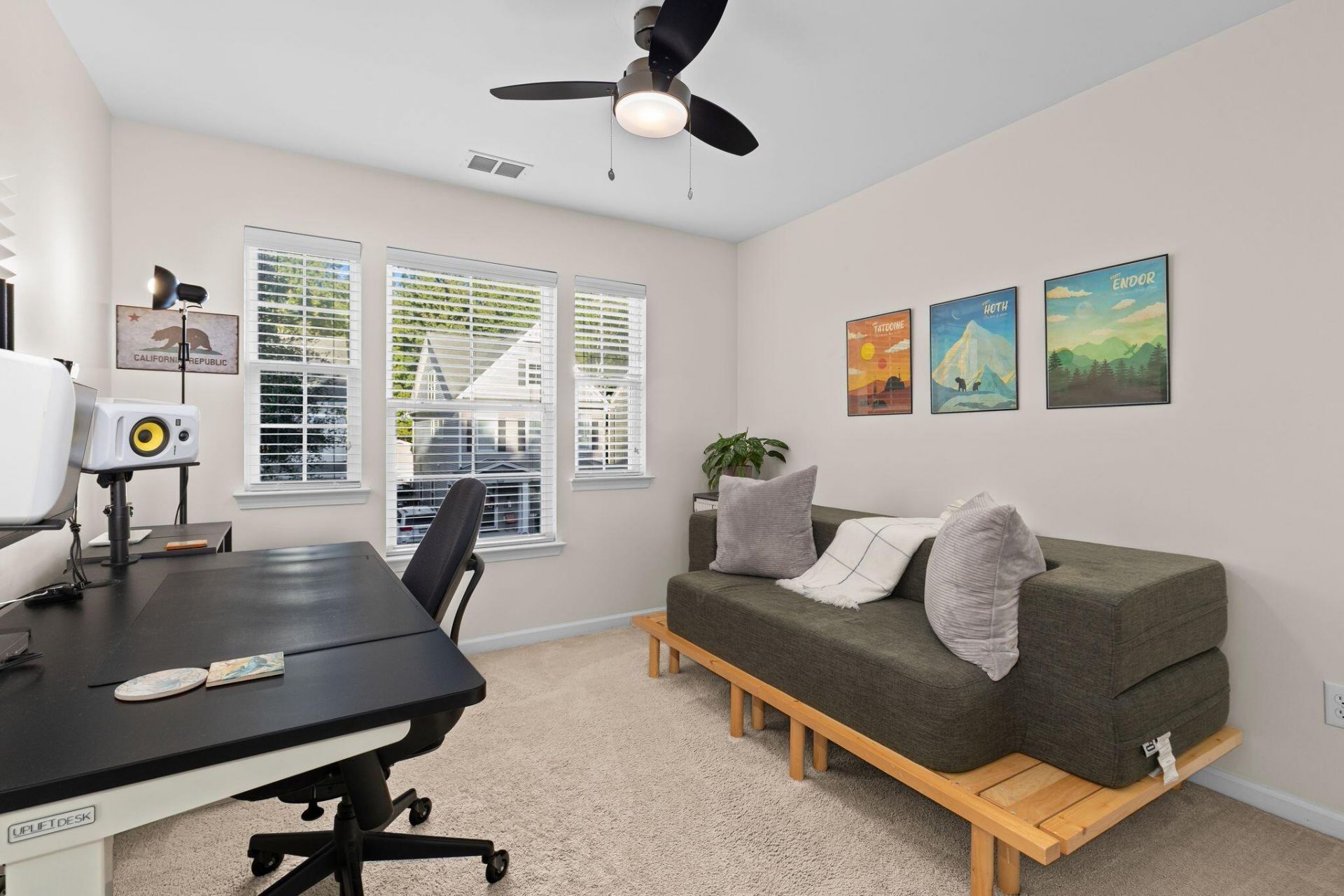 1733 Towne Street Photo 30
