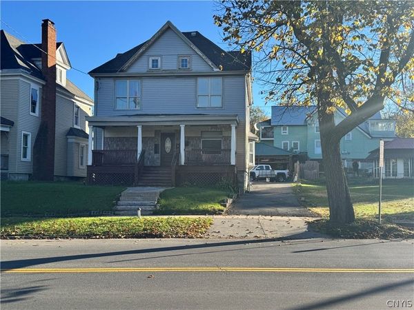 3023 S Salina Street , Syracuse, NY 13205