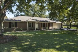 715 Smith Pond Road photo 4