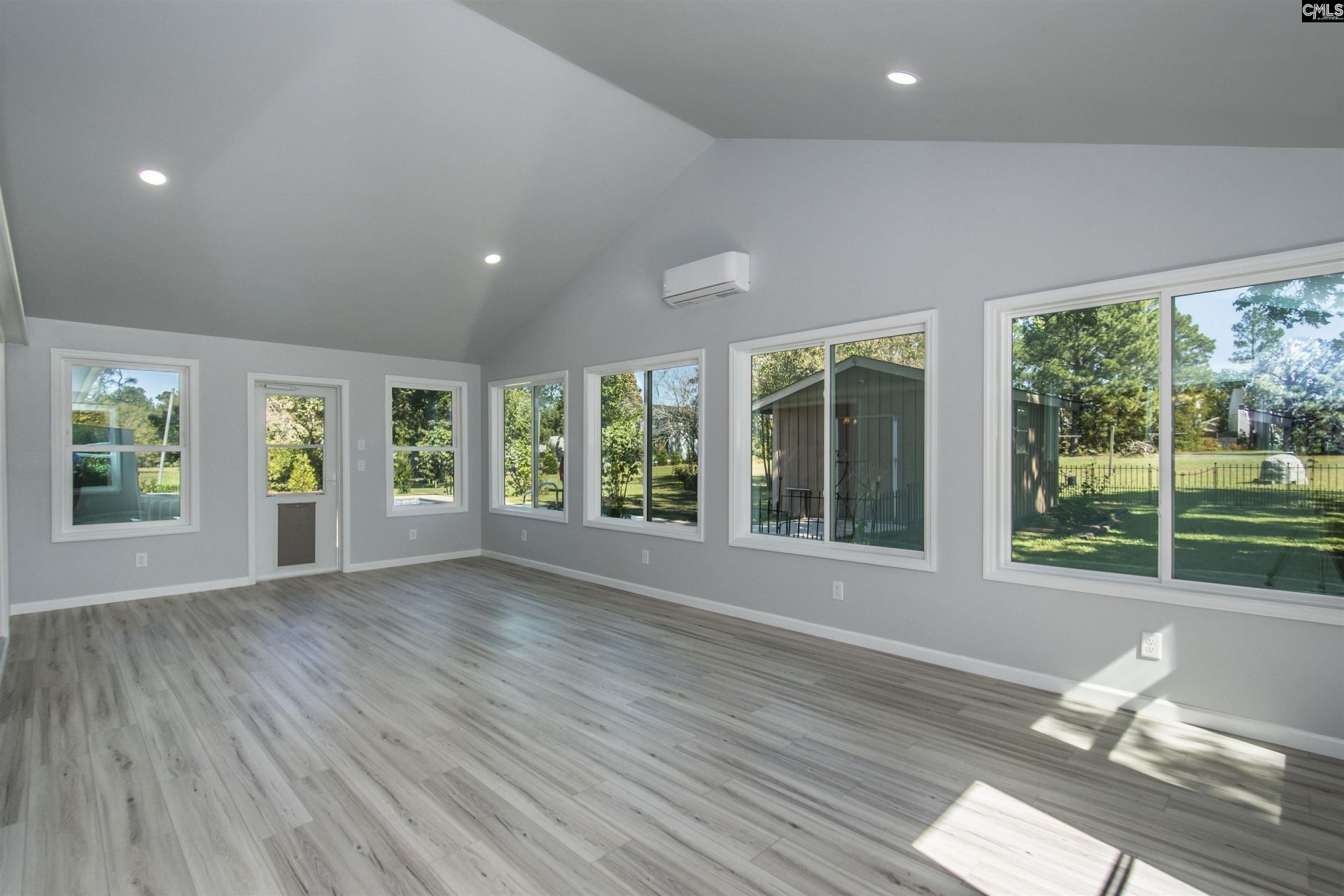 715 Smith Pond Road Photo 20
