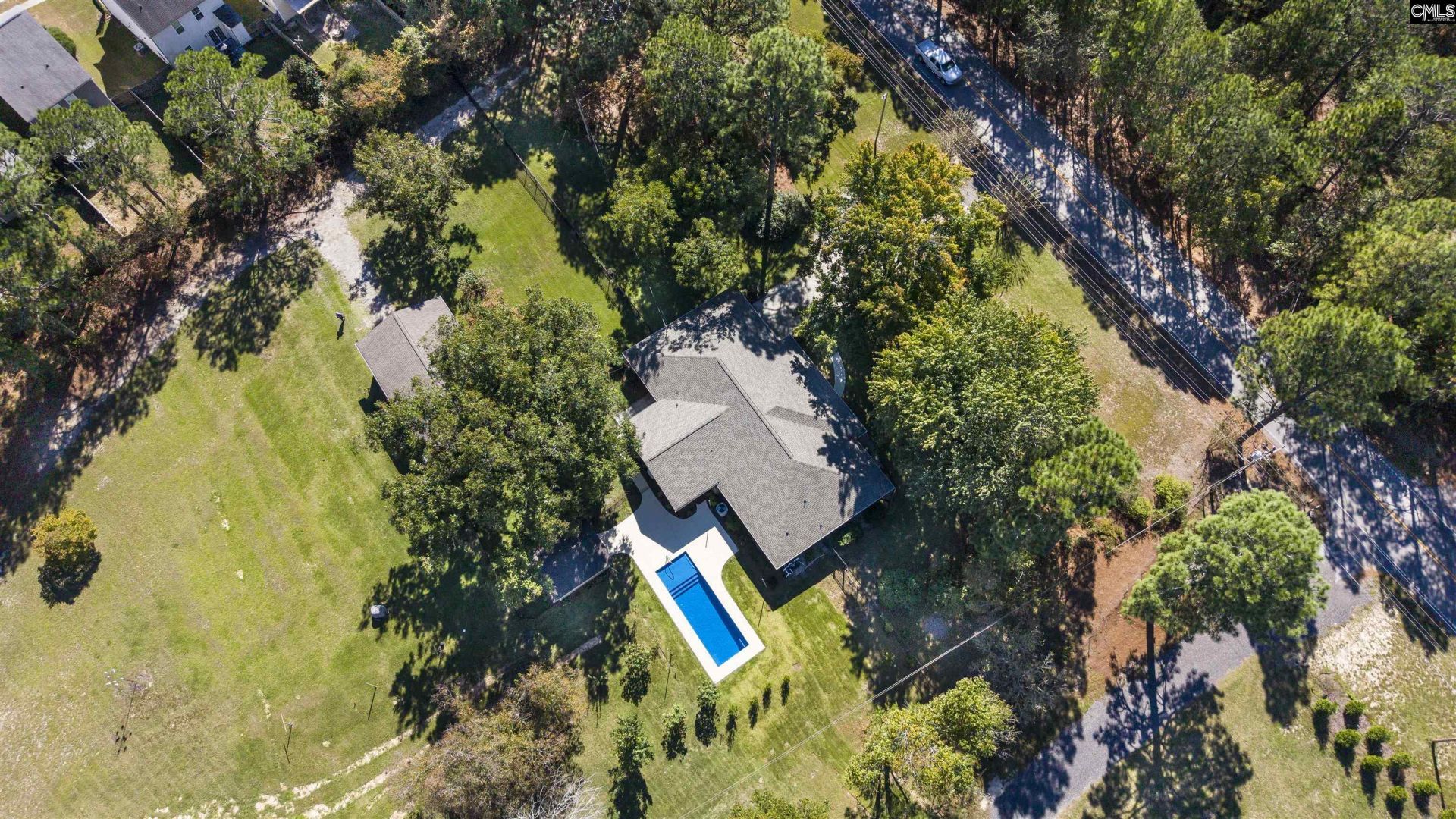 715 Smith Pond Road Photo 4