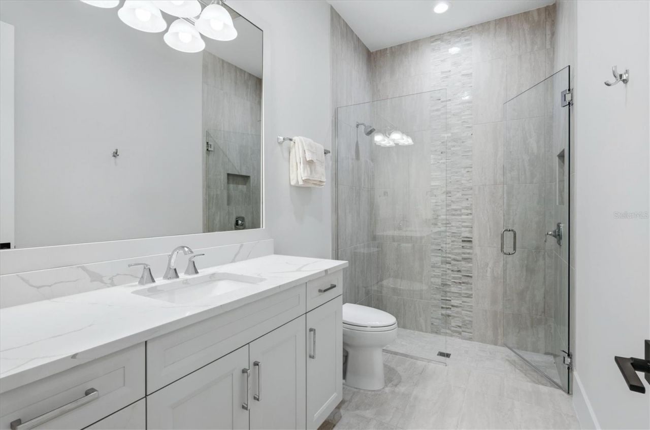17015 Clearlake Avenue, Lakewood Ranch, FL 34202 Photo