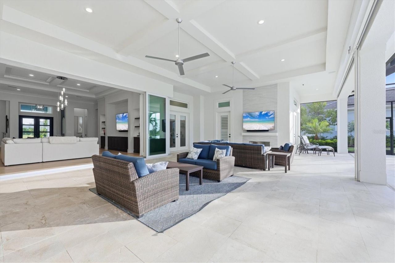 17015 Clearlake Avenue, Lakewood Ranch, FL 34202 Photo