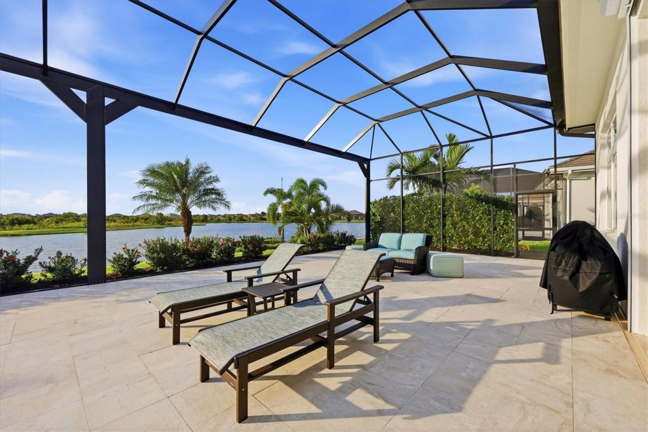 17015 Clearlake Avenue, Lakewood Ranch, FL 34202 Photo