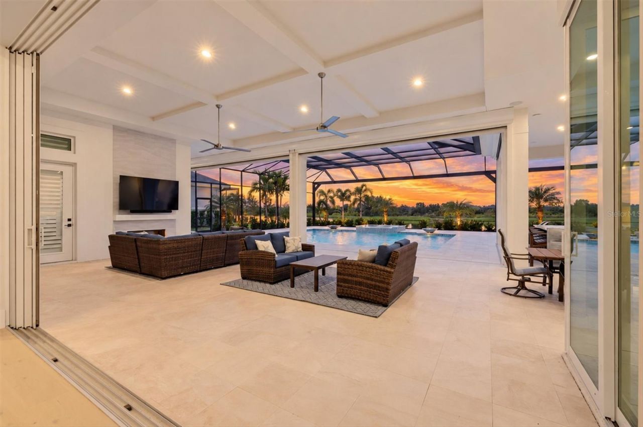 17015 Clearlake Avenue, Lakewood Ranch, FL 34202 Photo