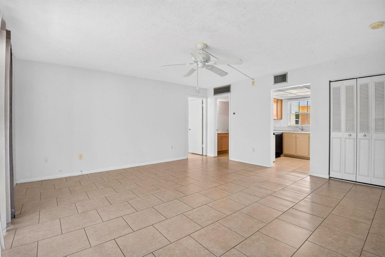 2727 75th Street W, Unit 7A15, Bradenton, FL 34209 Photo