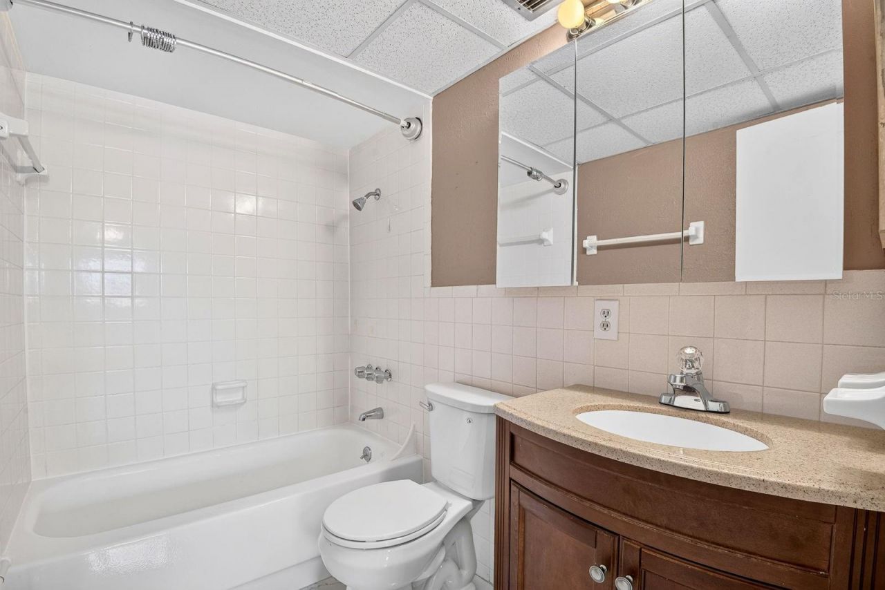 2727 75th Street W, Unit 7A15, Bradenton, FL 34209 Photo