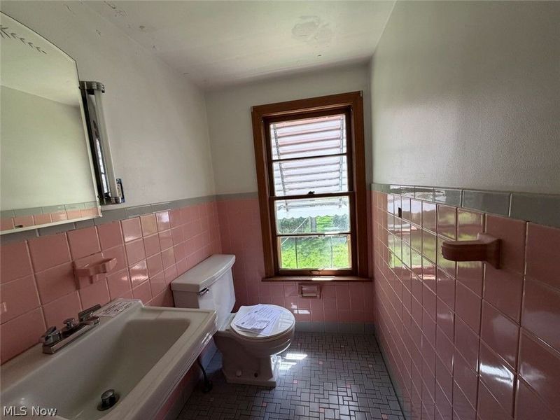 4808 Monticello Boulevard, Richmond Heights, OH 44143 Photo 7
