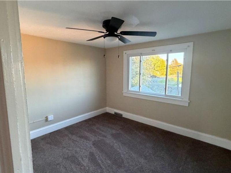 659 Glendora Avenue, Akron, OH 44320 Photo 12
