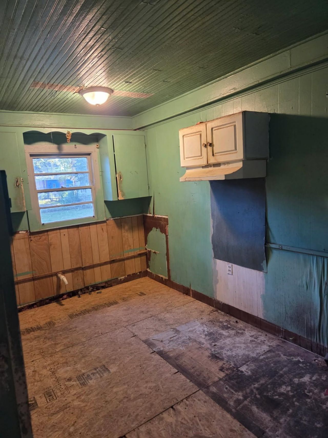 320 S Kaminski St. Photo 10