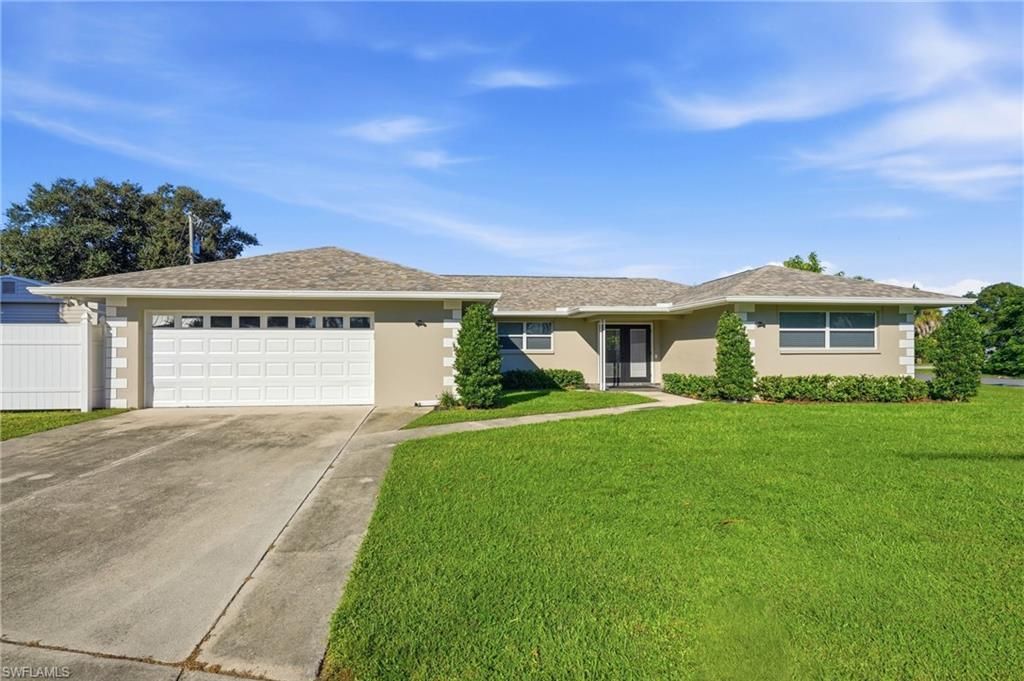 5654 Natoma Dr , Fort Myers, FL 33919 Photo