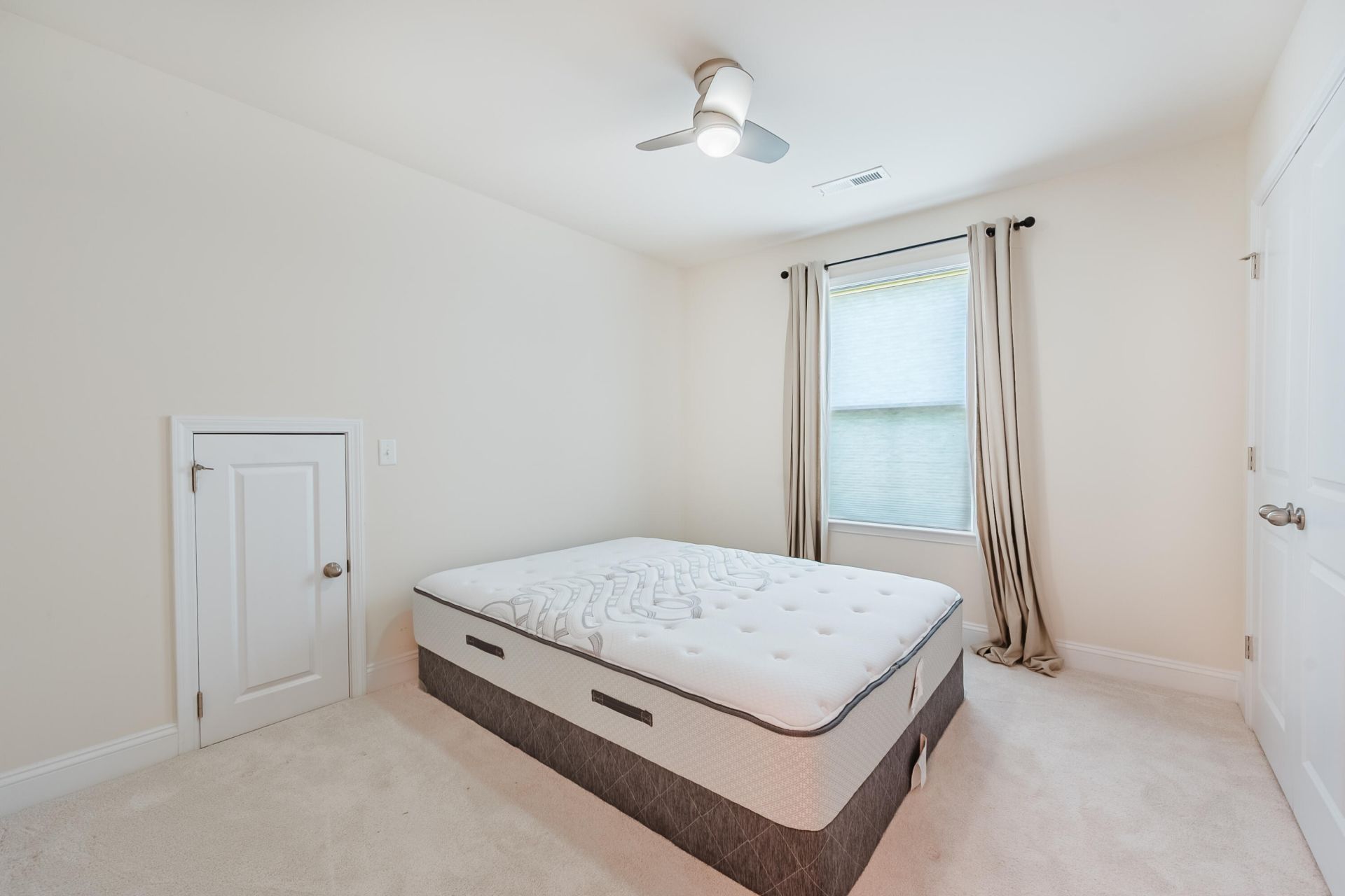 5168 E Liberty Park Circle Photo 18
