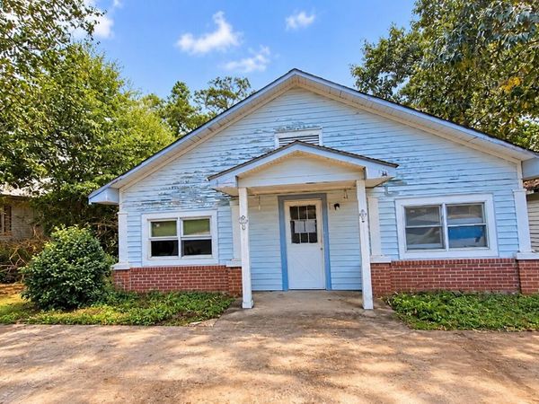 250 Davis Avenue, Toccoa, GA 30577