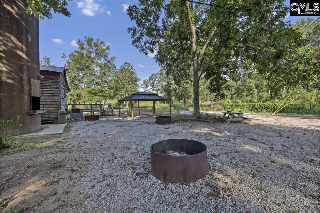 3176 Ridge Spring Highway  Photo 17