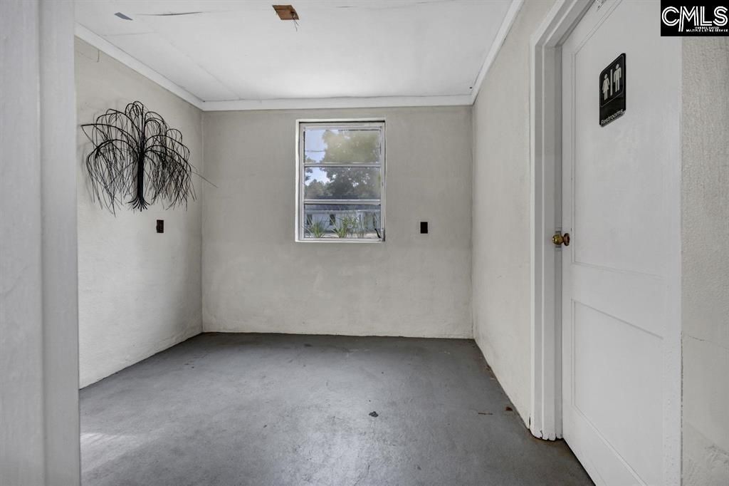 3176 Ridge Spring Highway  Photo 21