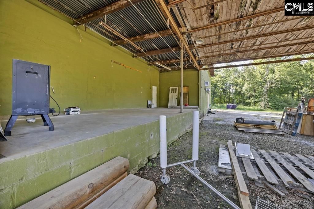 3176 Ridge Spring Highway  Photo 8