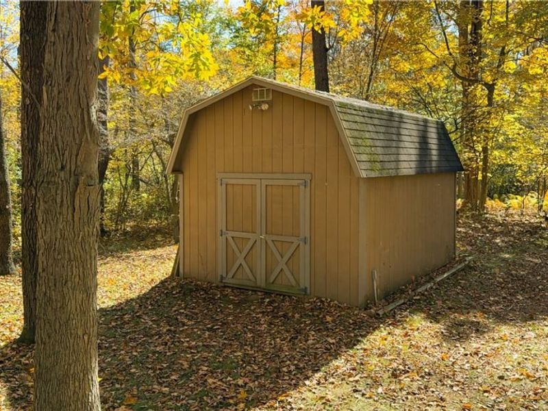 8217 W River Drive, Novelty, OH 44072 Photo 37