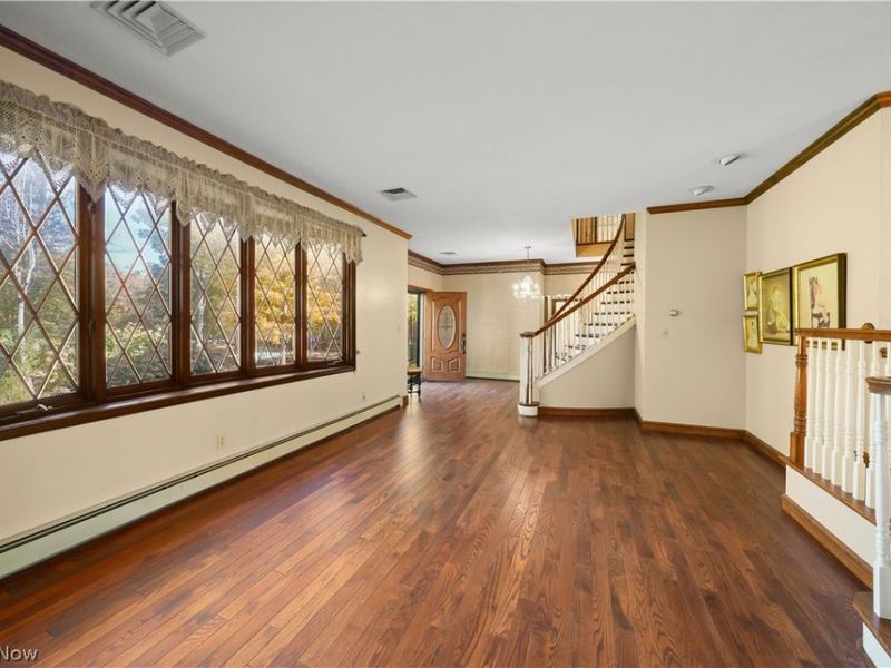 8217 W River Drive, Novelty, OH 44072 Photo 4