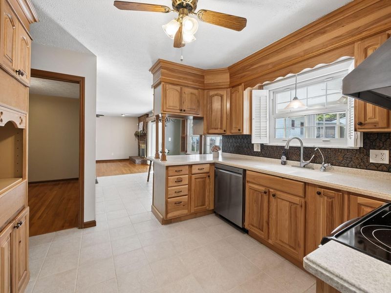 11 Somerset Road, Delaware, OH 43015 Photo 26
