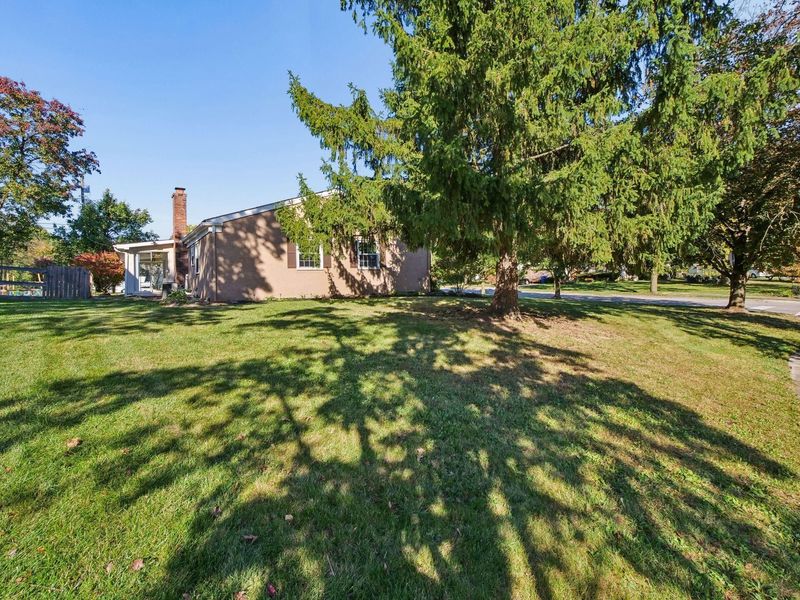 11 Somerset Road, Delaware, OH 43015 Photo 48