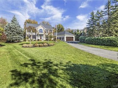 194 Golden Pheasant Drive, Getzville, NY 14068
