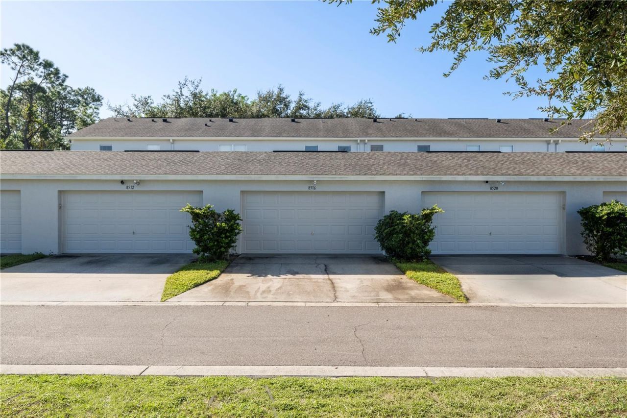 8516 Danforth Drive , Windermere, FL 34786 Photo