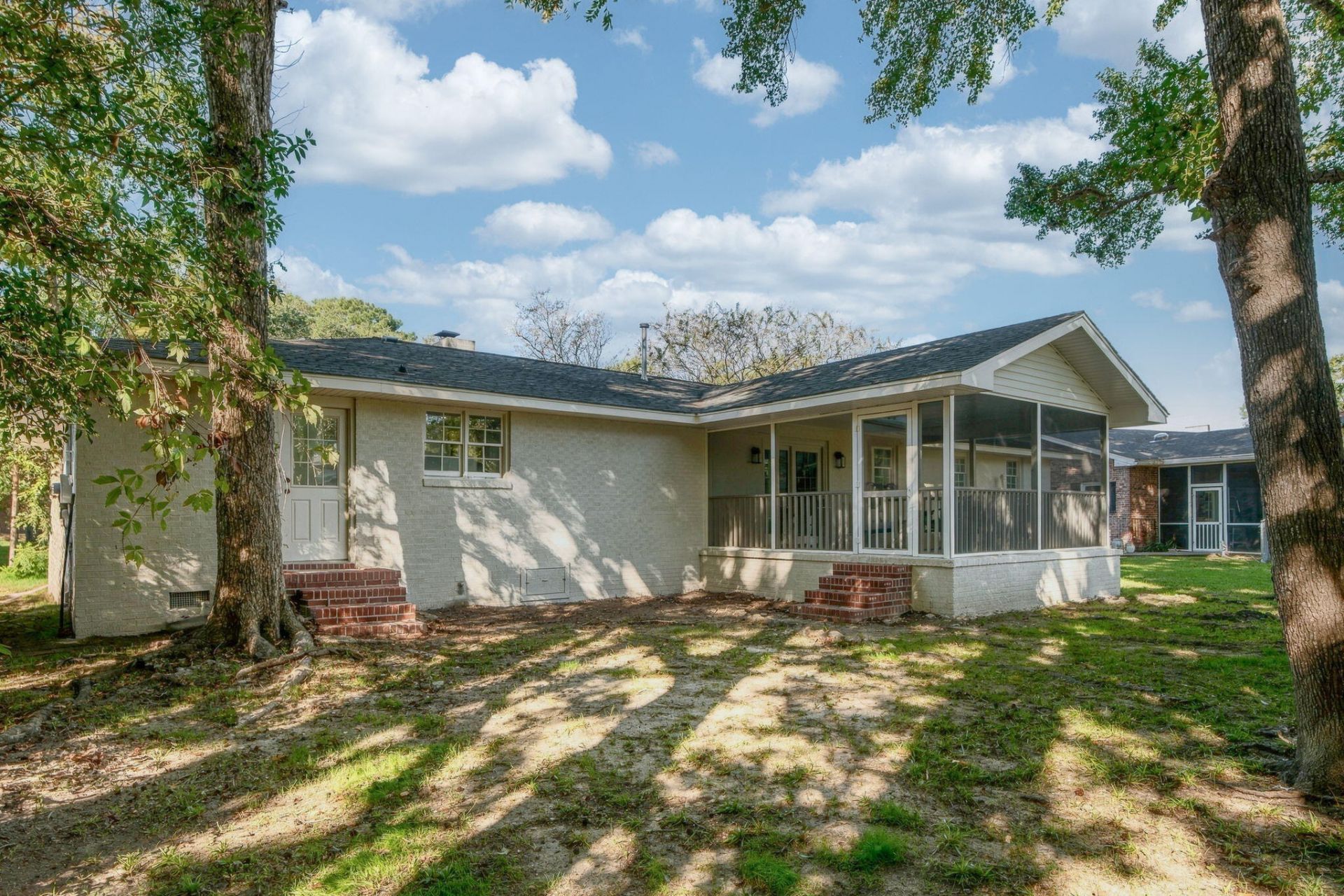 28 Farmfield Avenue Photo 40