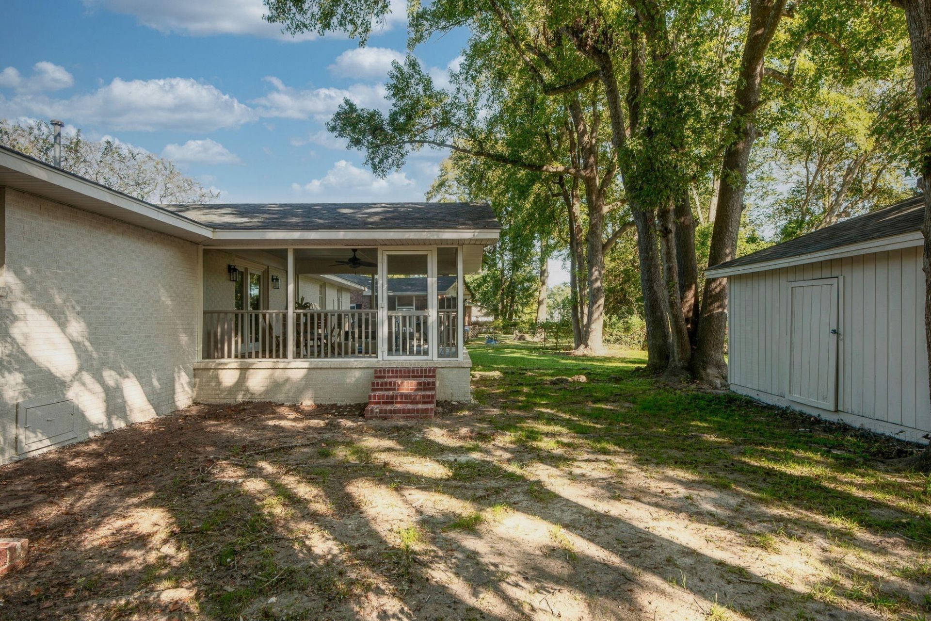 28 Farmfield Avenue Photo 44