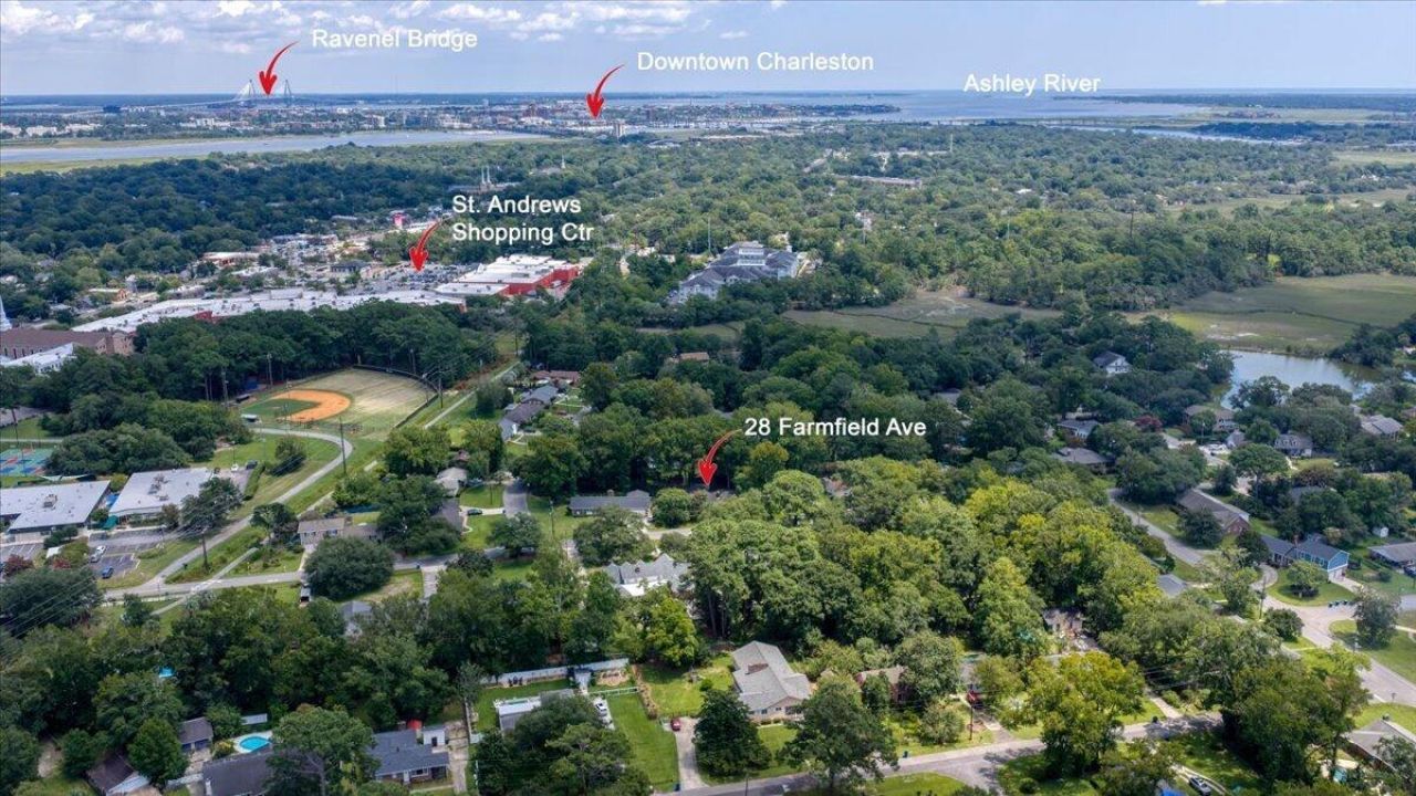 28 Farmfield Avenue Photo 49
