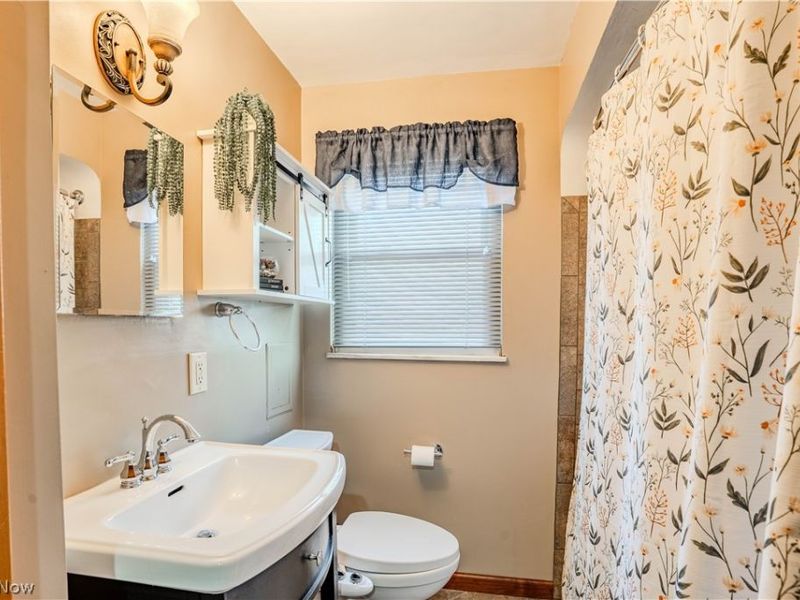 2205 Brookview Boulevard, Parma, OH 44134 Photo 25