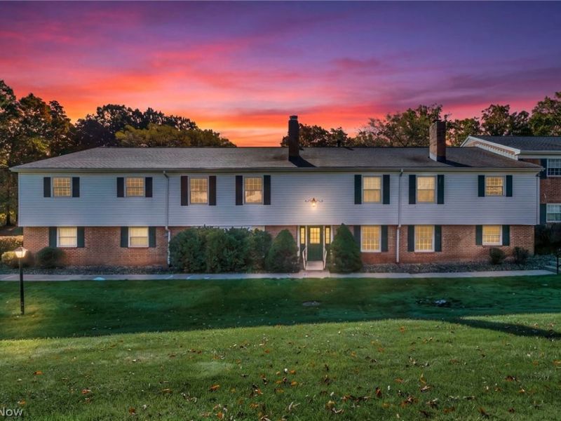 7050 Carriage Hill Drive, Unit 203, Brecksville, OH 44141 Photo 1