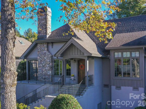 22 Hollyberry Lane , Brevard, NC 28712