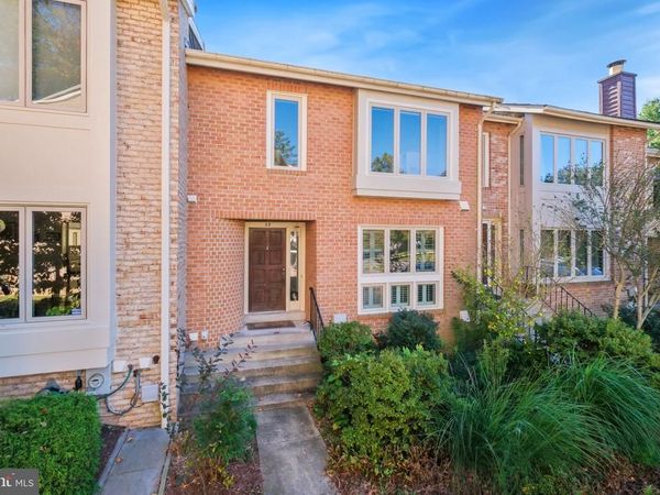 35 VALERIAN COURT, NORTH BETHESDA, MD 20852