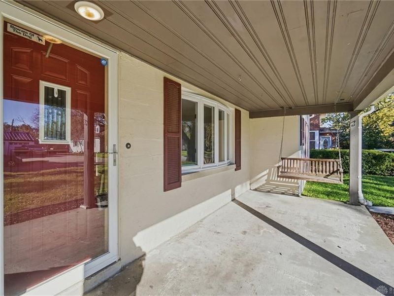 617 Winston Drive, Fairborn, OH 45324 Photo 4