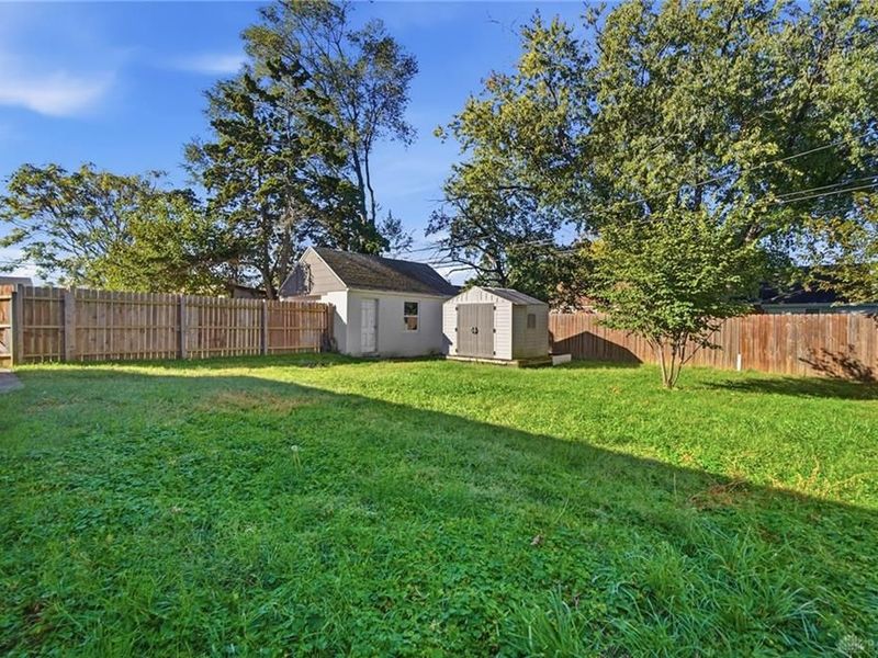 617 Winston Drive, Fairborn, OH 45324 Photo 6