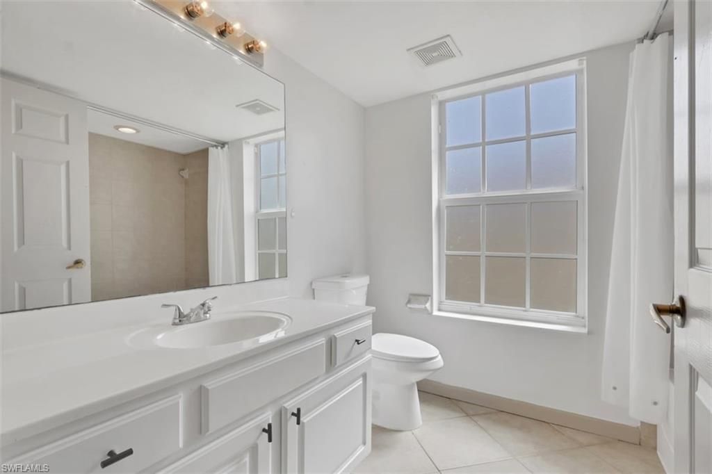 4113 Residence Dr , Unit 217, Fort Myers, FL 33901 Photo