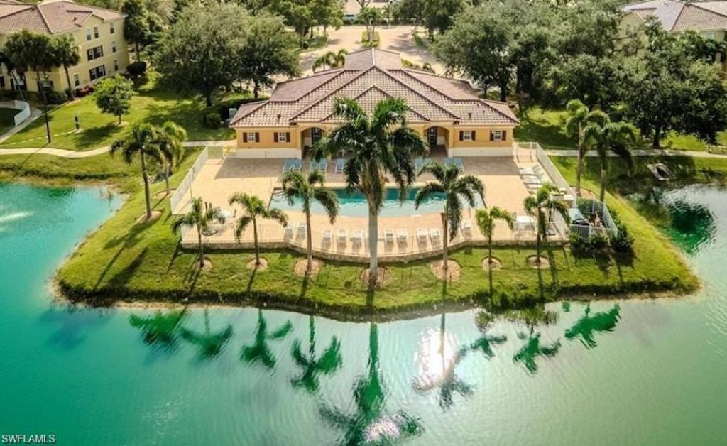 4113 Residence Dr , Unit 217, Fort Myers, FL 33901 Photo