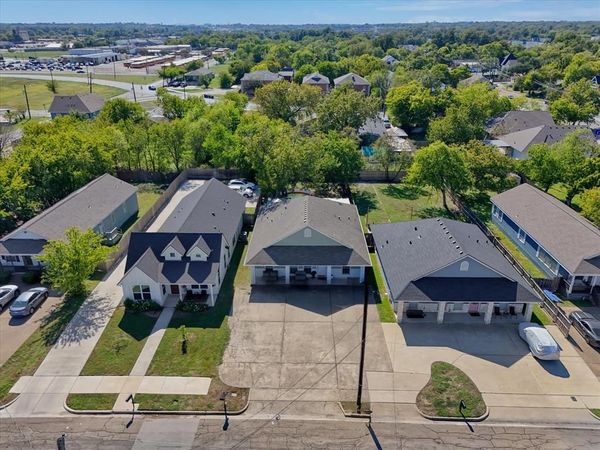 1913 S 16th Street , Waco, TX 76706